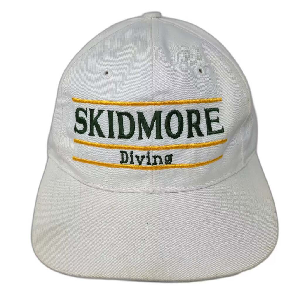 The Game Skidmore Thoroughbreds Diving Snapback Hat White Green OSFA Embroidered